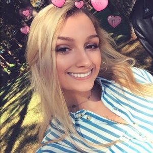 Meet your Posher, Hannah